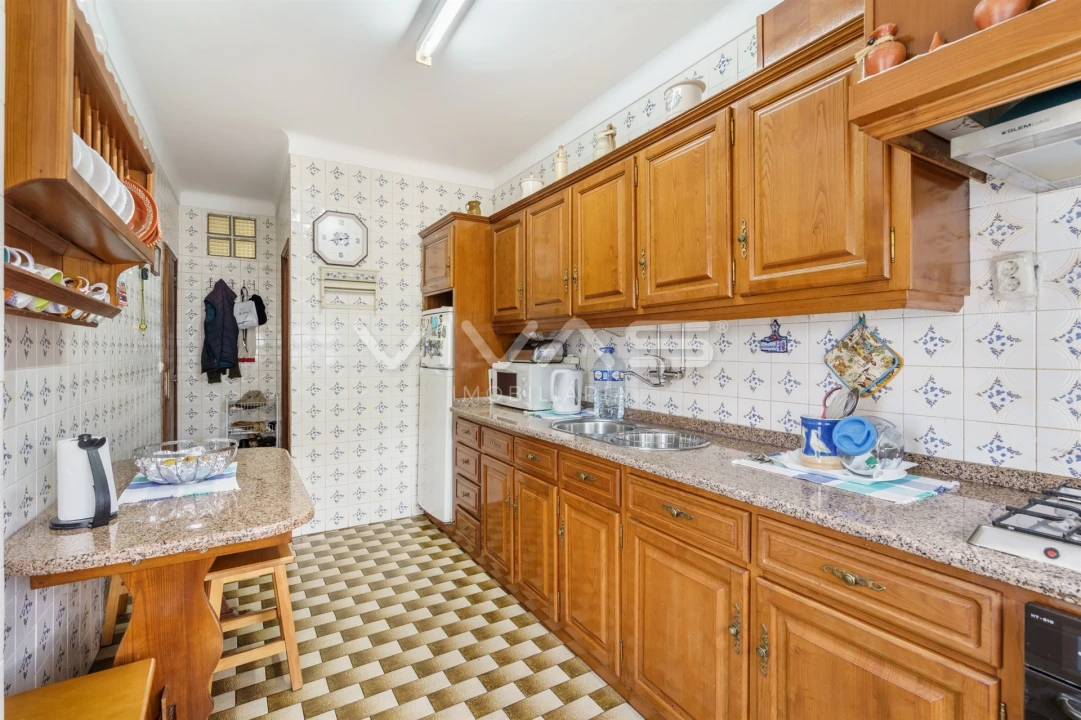 Moradia T4 para Venda em Crespos e Pousada Foto 10