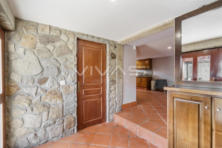 Moradia T3 para Venda em Lage Foto 8