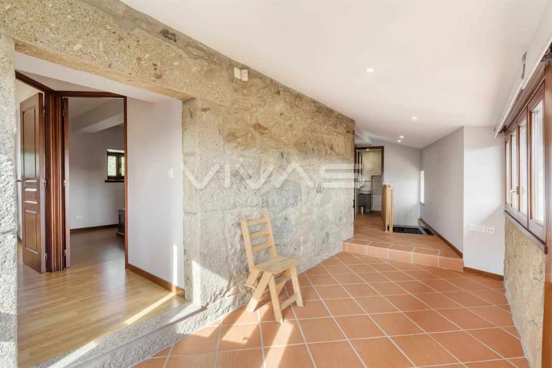 Moradia T3 para Venda em Lage Foto 26