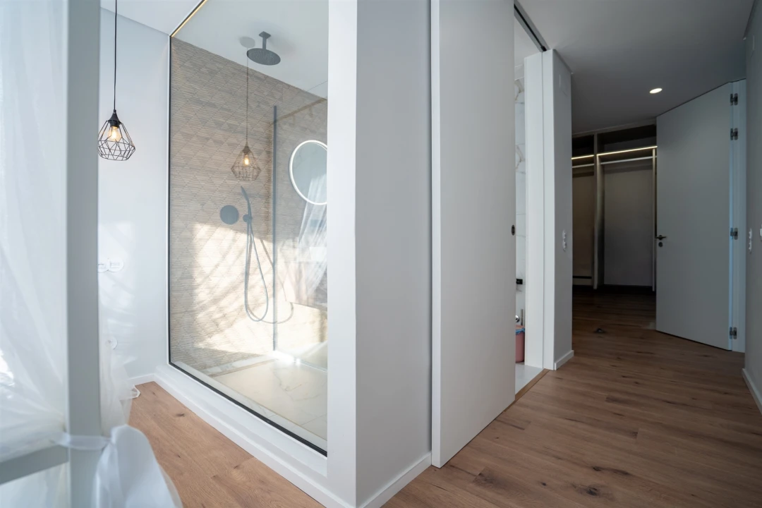 Moradia T4 para Venda em Vialonga Foto 63