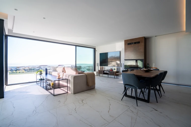 Moradia T4 para Venda em Vialonga Foto 22