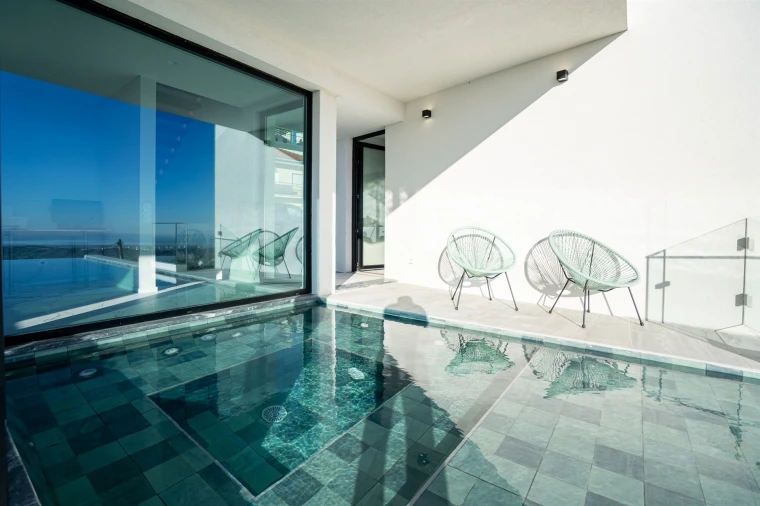 Moradia T4 para Venda em Vialonga Foto 12