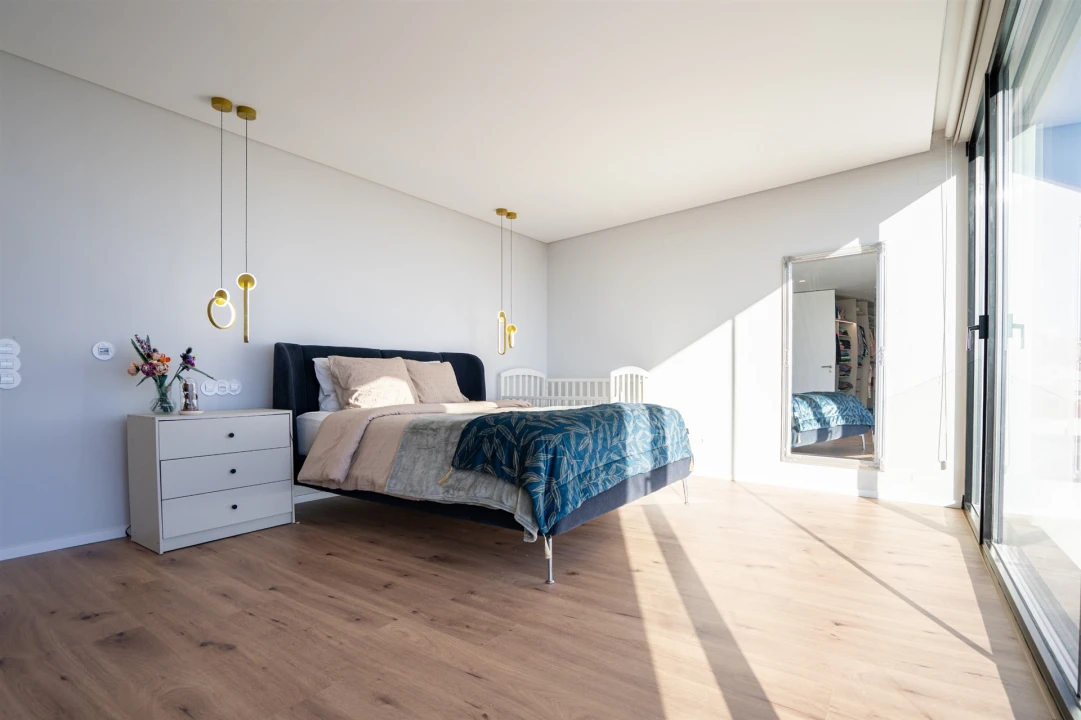 Moradia T4 para Venda em Vialonga Foto 45