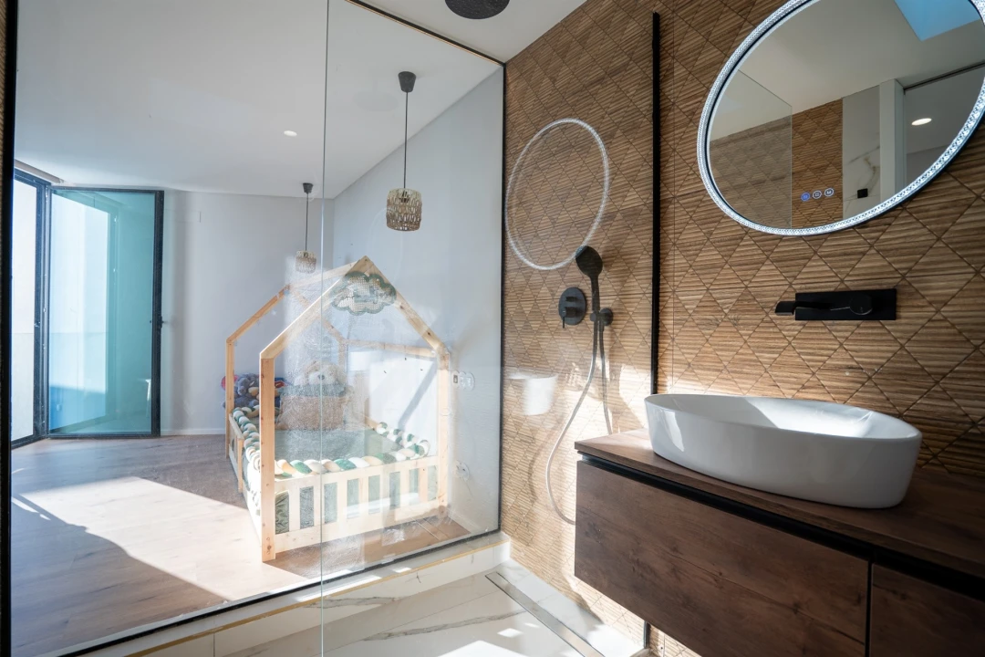 Moradia T4 para Venda em Vialonga Foto 59