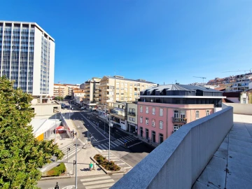 Apartamento T4 para Venda em Viseu