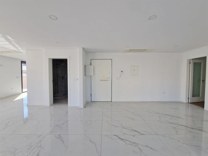 Apartamento T4 para Venda em Viseu Foto 26