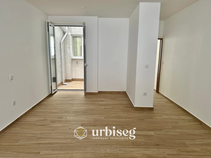 Apartamento T1 para Arrendamento em Buarcos Foto 8