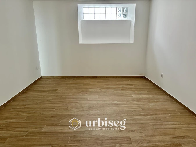 Apartamento T1 para Arrendamento em Buarcos Foto 12