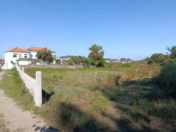 Terreno para Venda em Paços de Ferreira