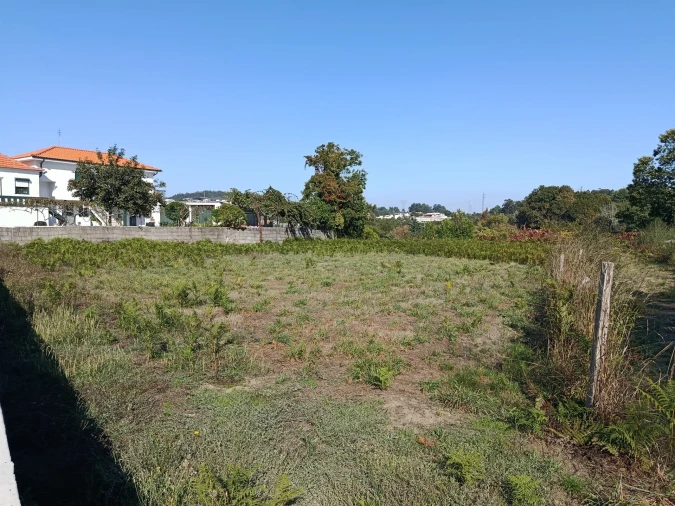 Terreno para Venda em Paços de Ferreira Foto 4