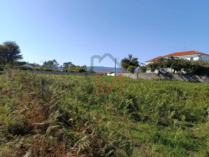 Terreno para Venda em Paços de Ferreira Foto 10