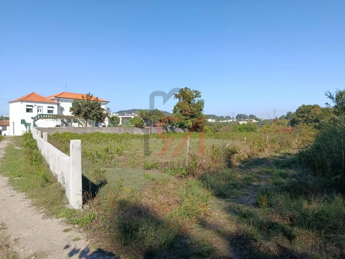 Terreno para Venda em Paços de Ferreira Foto 8