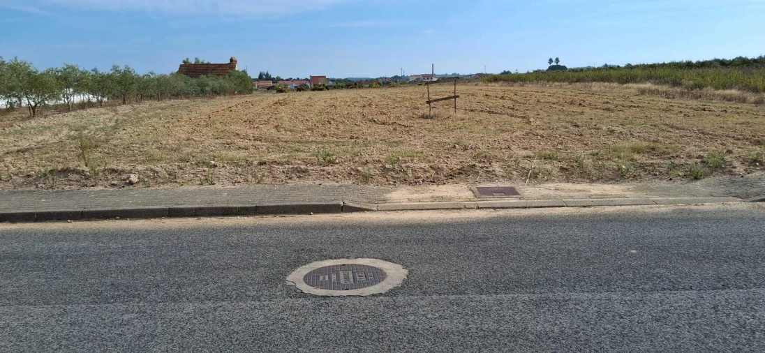 Terreno para Venda em Alpiarça Foto 1