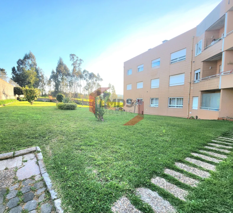 Apartamento T3 para Venda em Sandim, Olival, Lever e Crestuma Foto 1