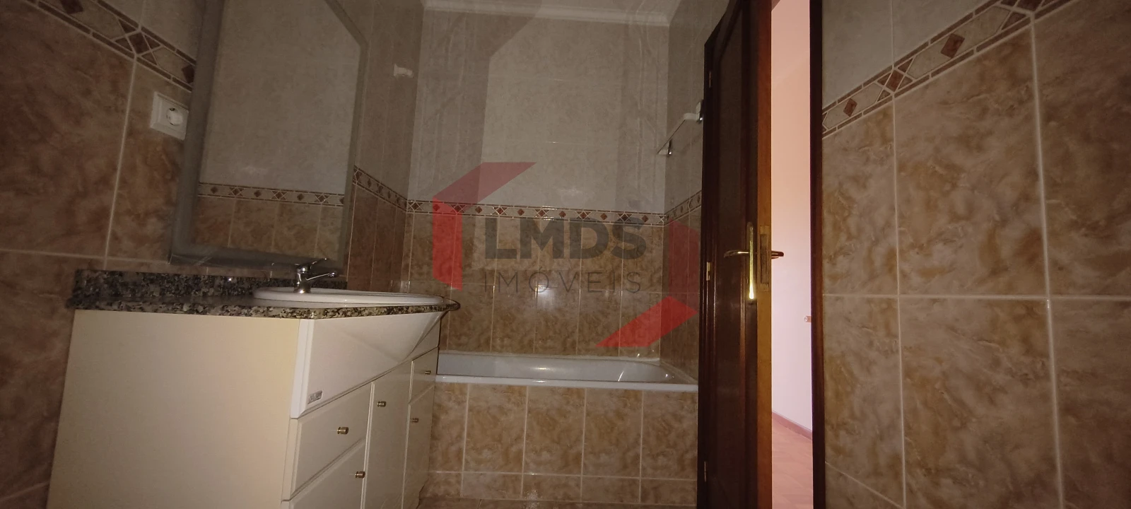 Apartamento T3 para Venda em Sandim, Olival, Lever e Crestuma Foto 17