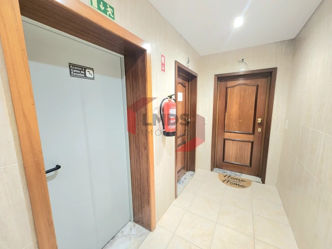 Apartamento T3 para Venda em Sandim, Olival, Lever e Crestuma Foto 5