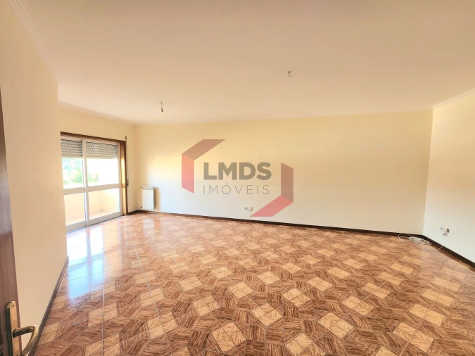 Apartamento T3 para Venda em Sandim, Olival, Lever e Crestuma Foto 12