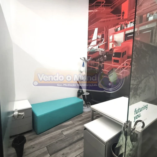 Loja para Venda em Carregado e Cadafais Foto 14