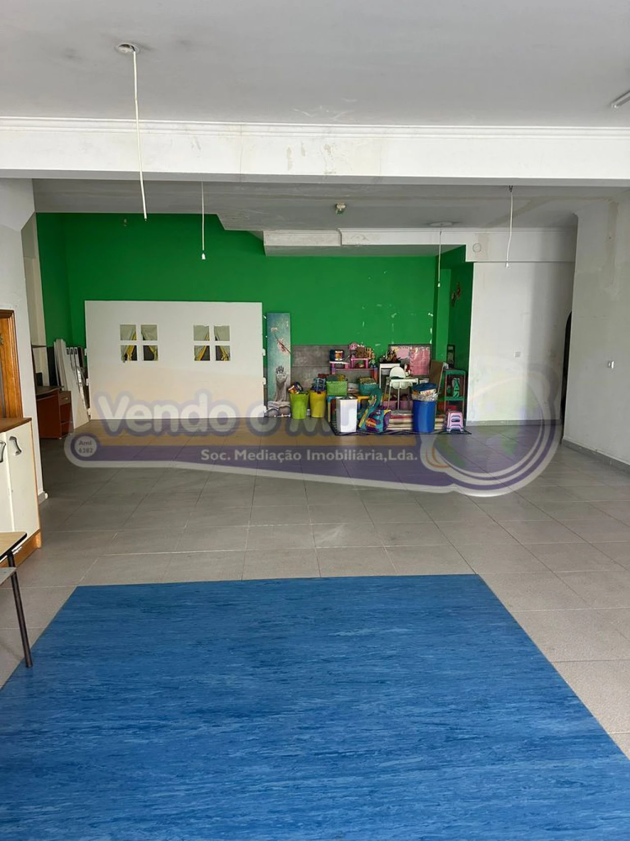 Loja para Venda em Falagueira-Venda Nova Foto 2