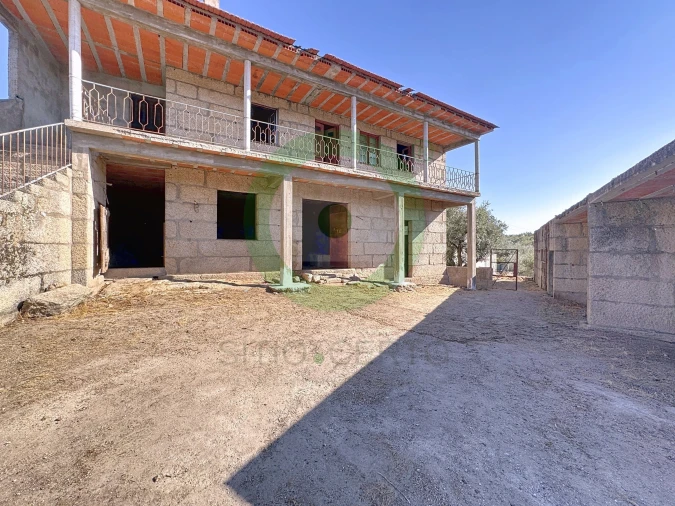 Moradia T4 para Venda em Valpaços e Sanfins Foto 6