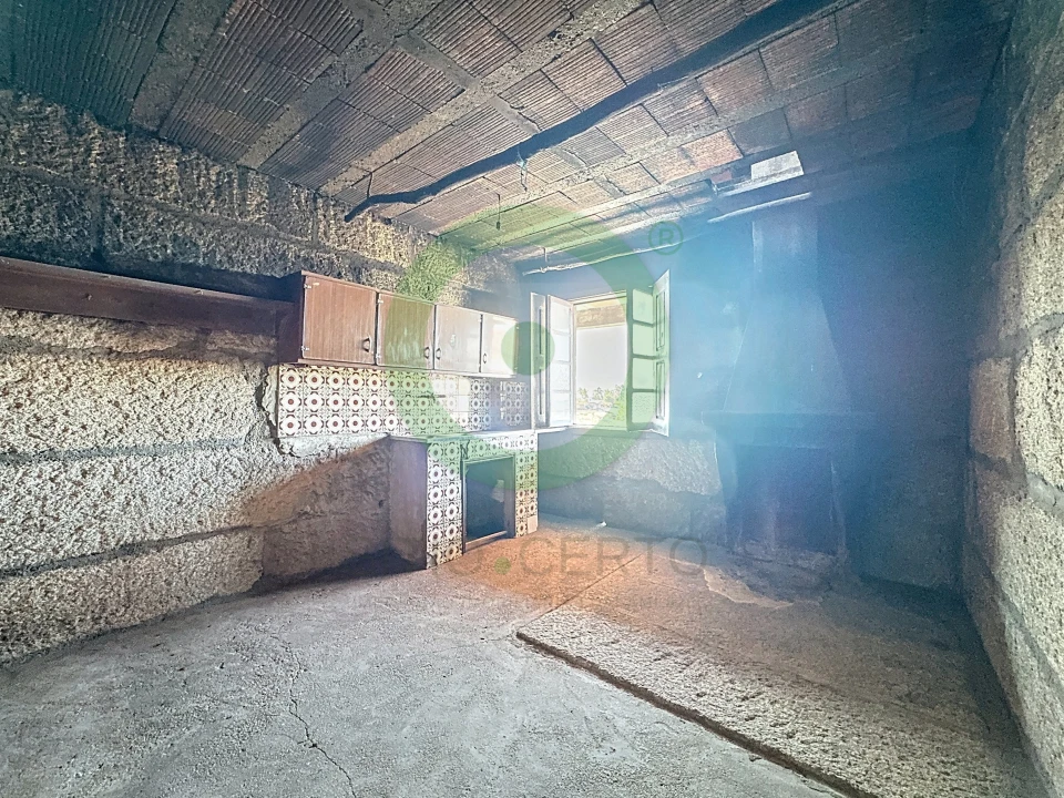 Moradia T4 para Venda em Valpaços e Sanfins Foto 12