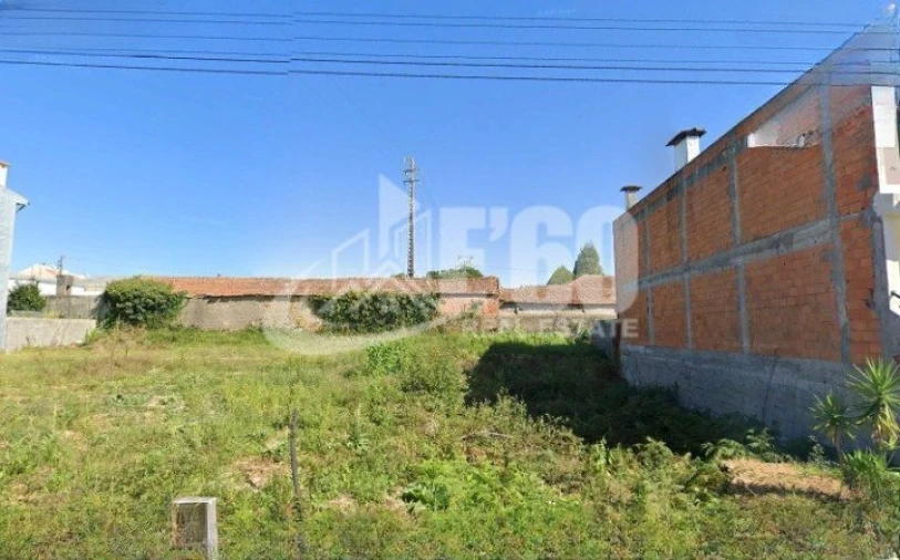 Terreno para Venda em Mozelos Foto 10