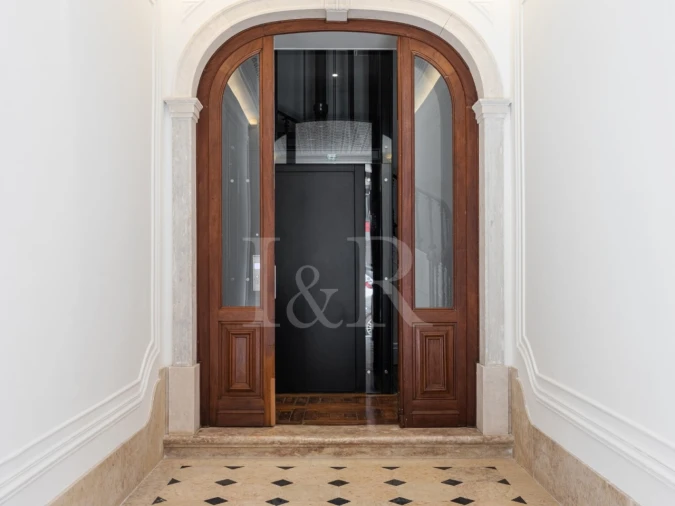 Apartamento T4 para Venda em Alcantara Foto 5