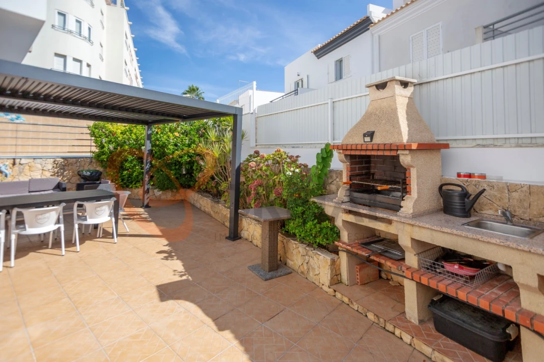 Moradia T4 para Venda em Albufeira e Olhos de Água Foto 13