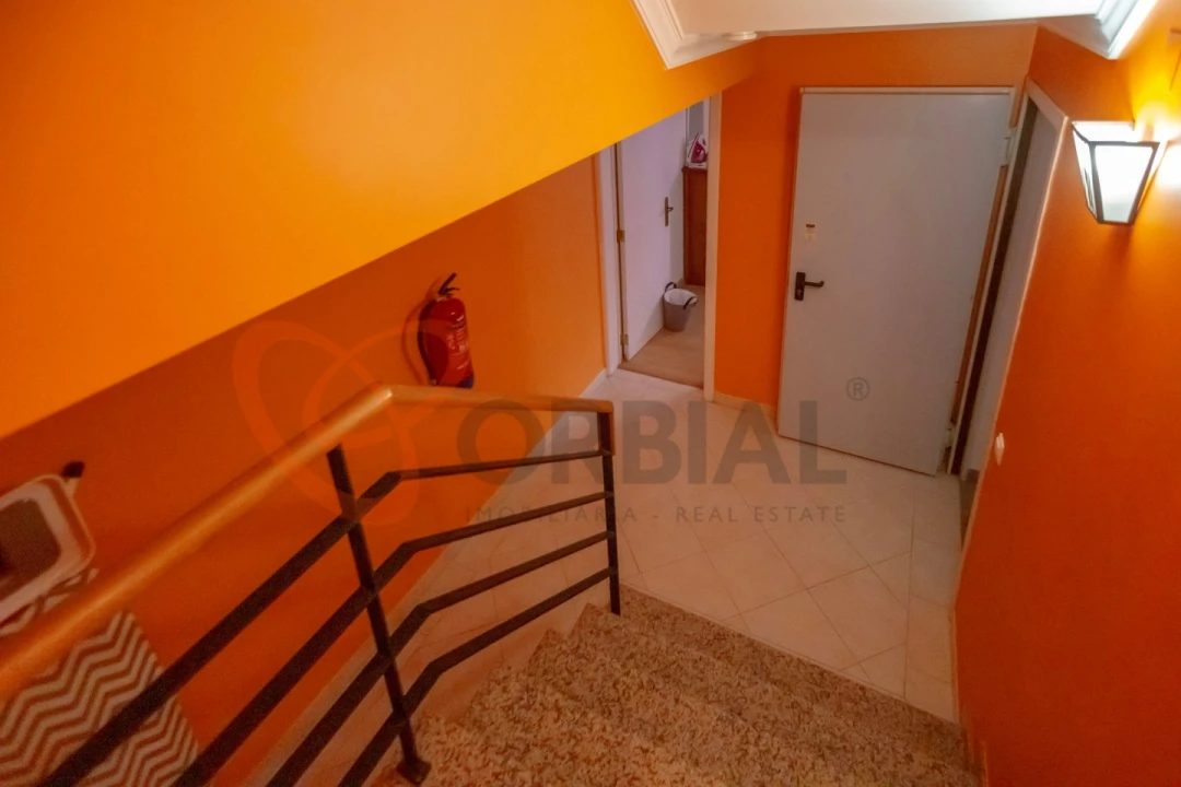 Moradia T4 para Venda em Albufeira e Olhos de Água Foto 37