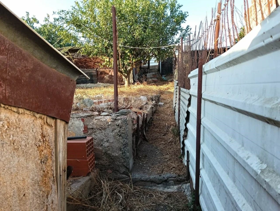 Moradia T1 para Venda em Aljustrel e Rio de Moinhos Foto 10