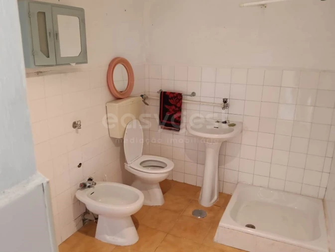 Moradia T1 para Venda em Aljustrel e Rio de Moinhos Foto 6