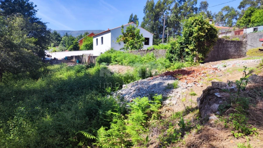 Moradia T3 para Venda em Lanheses Foto 18