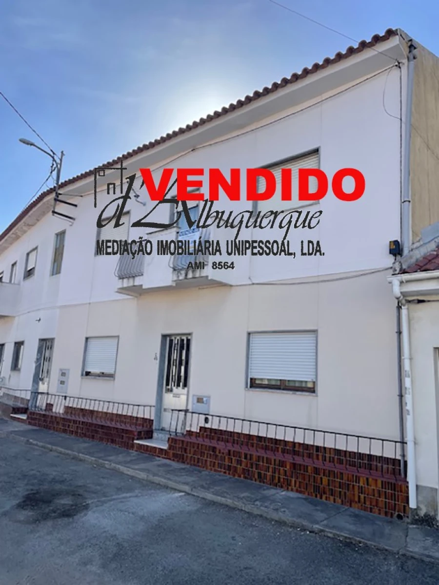 Apartamento T3 para Venda em Ponte de Sor, Tramaga e Vale de Açor Foto 1