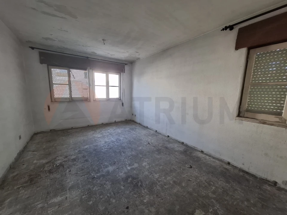 Moradia T2 para Venda em Azeitão (São Lourenço e São Simão) Foto 4