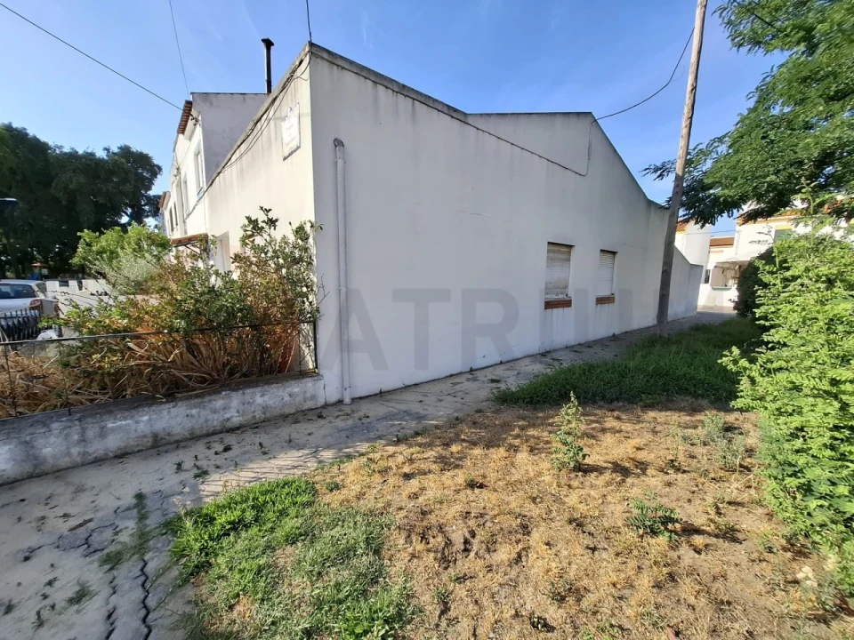 Moradia T2 para Venda em Azeitão (São Lourenço e São Simão) Foto 23