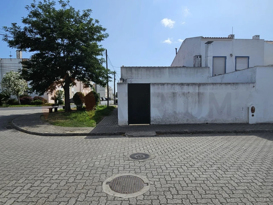 Moradia T2 para Venda em Azeitão (São Lourenço e São Simão) Foto 26