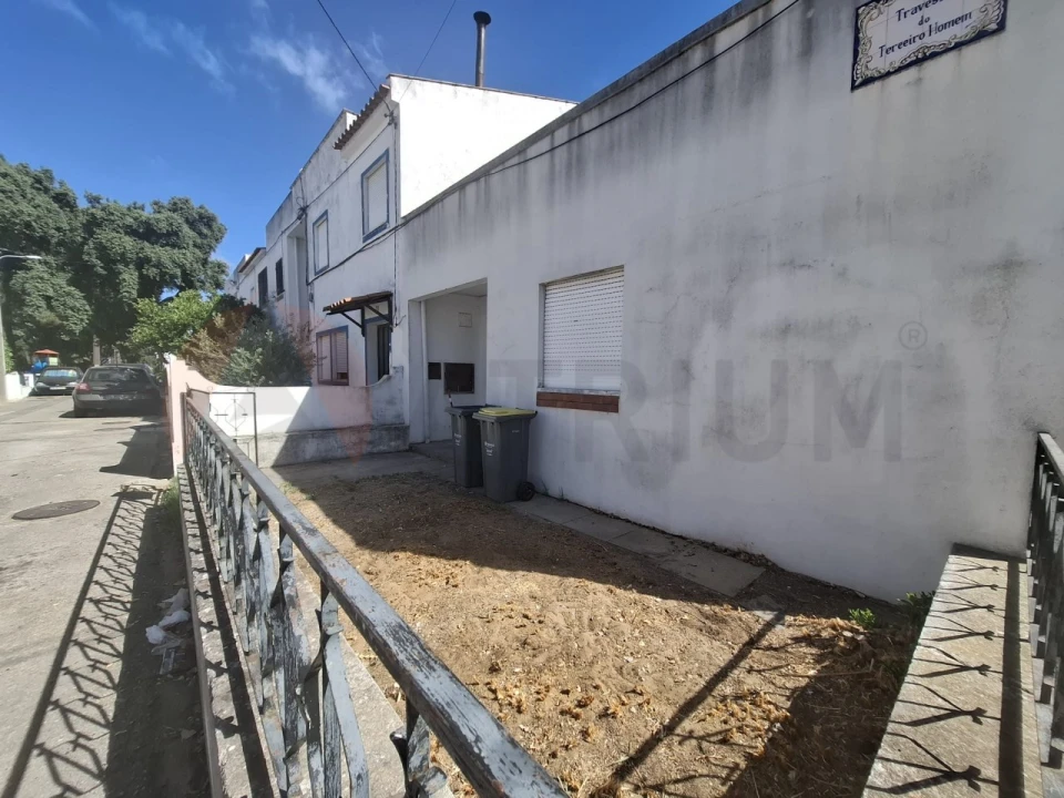 Moradia T2 para Venda em Azeitão (São Lourenço e São Simão) Foto 21