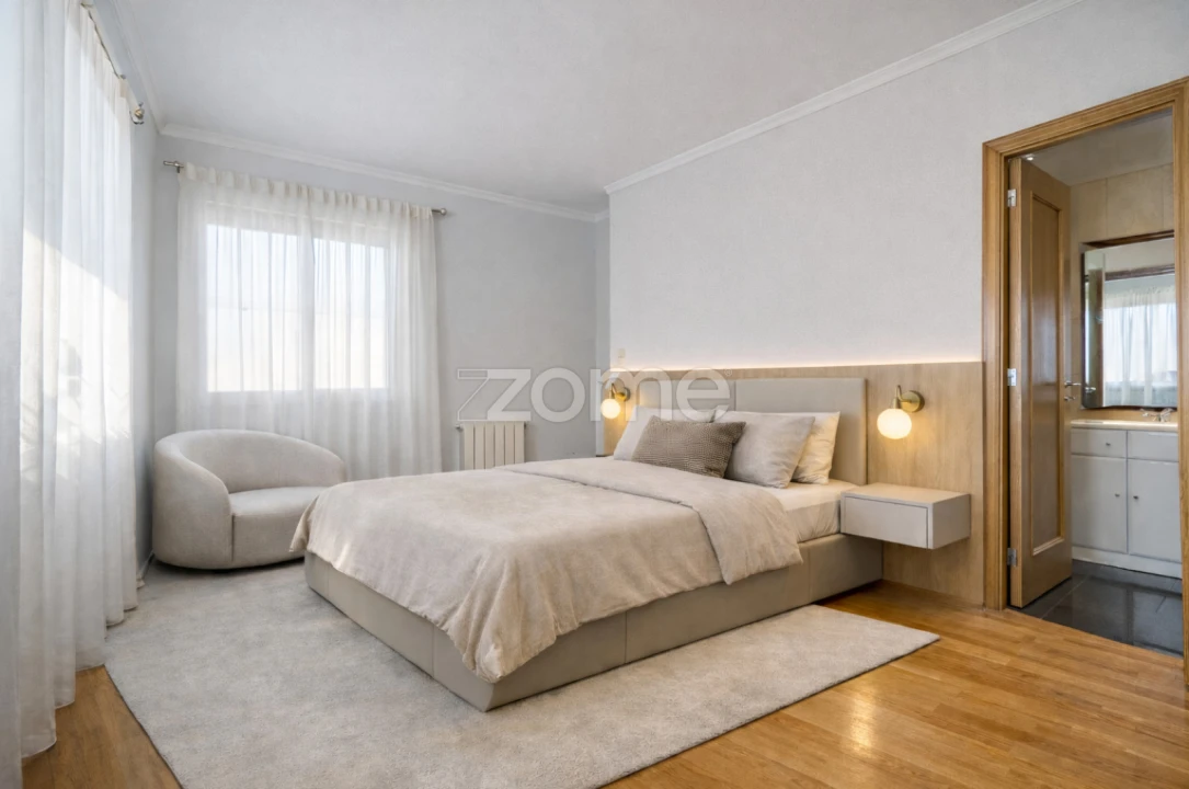 Moradia T3 para Venda em Pedrouços Foto 6