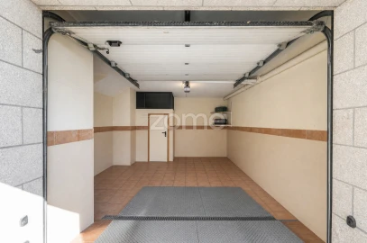 Moradia T3 para Venda em Pedrouços