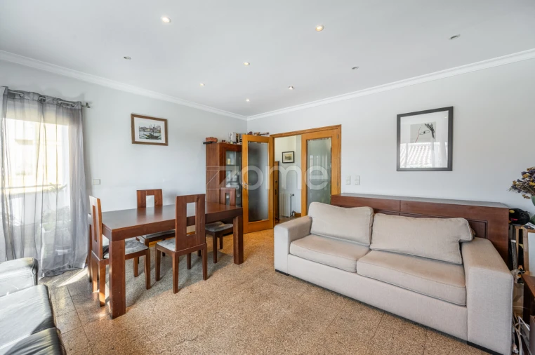 Moradia T3 para Venda em Pedrouços Foto 16