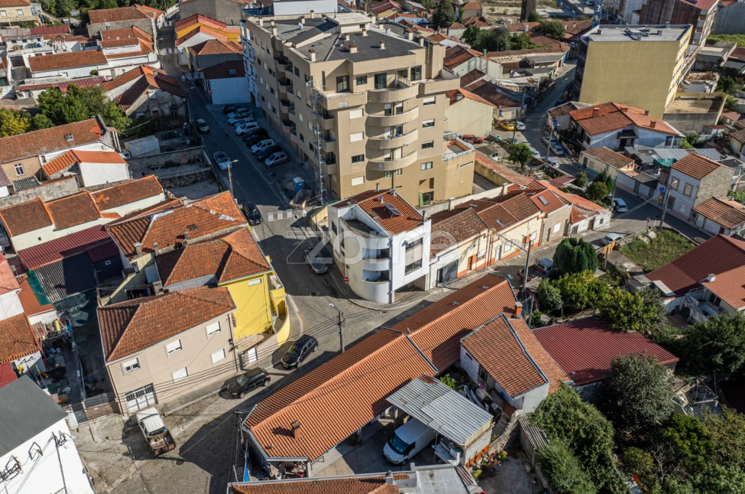 Moradia T3 para Venda em Pedrouços Foto 4