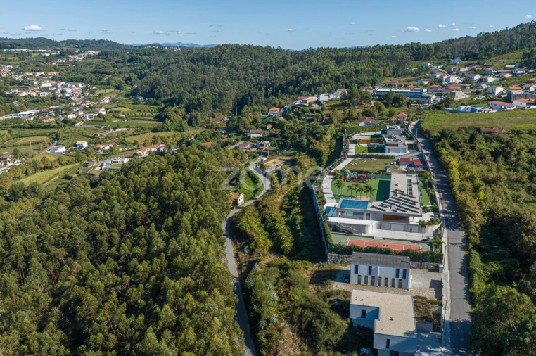 Terreno para Venda em Sendim Foto 9