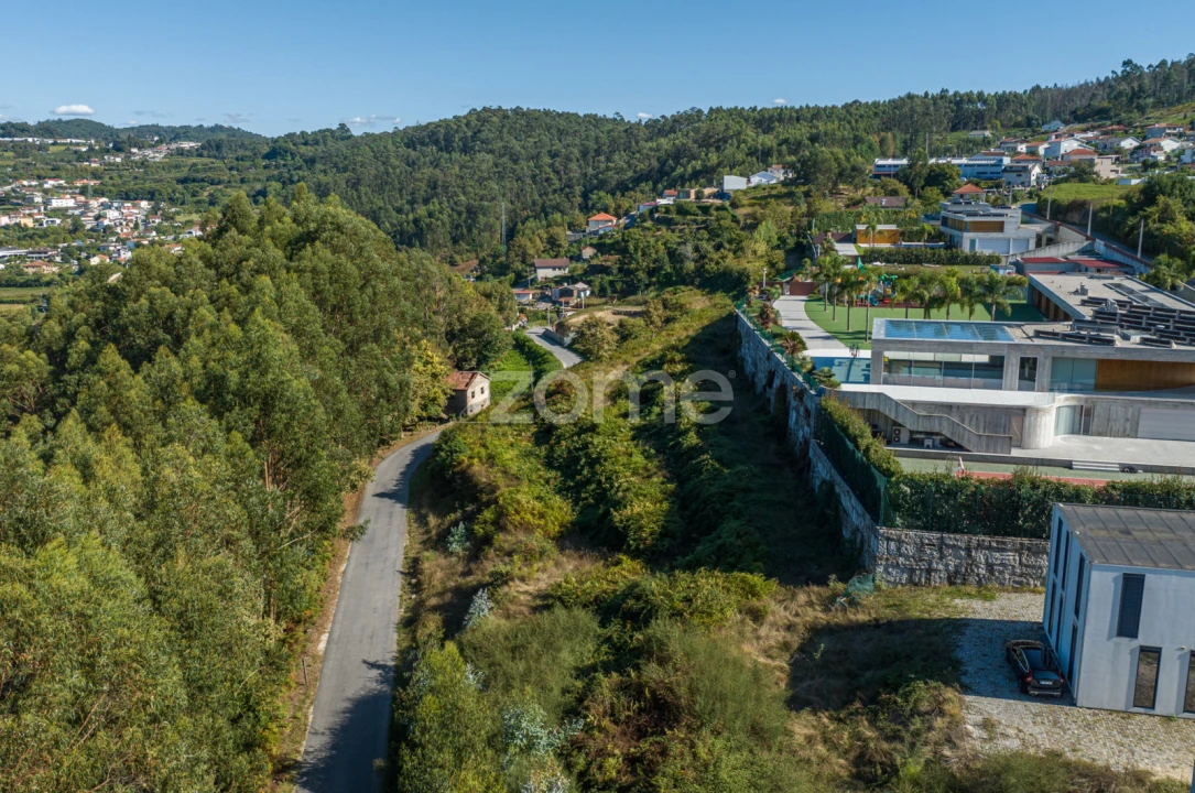 Terreno para Venda em Sendim Foto 10