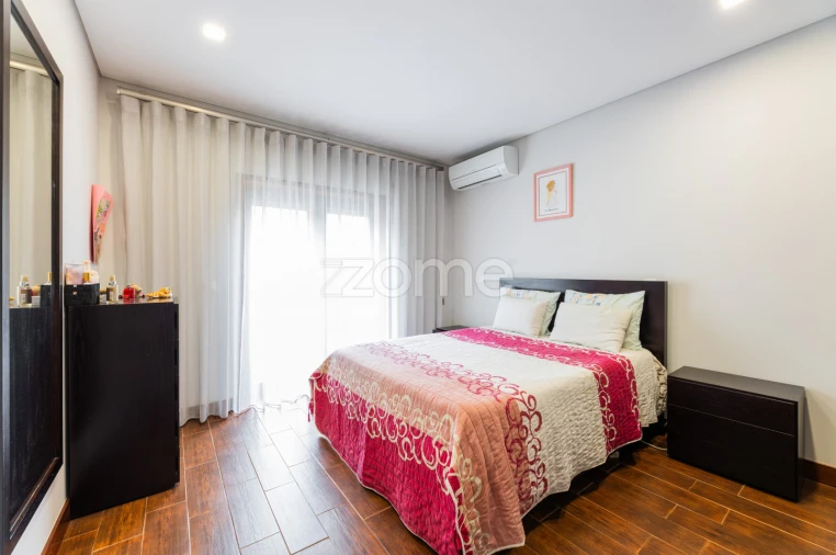 Moradia T6 para Venda em Tadim Foto 12