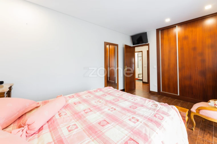 Moradia T6 para Venda em Tadim Foto 19