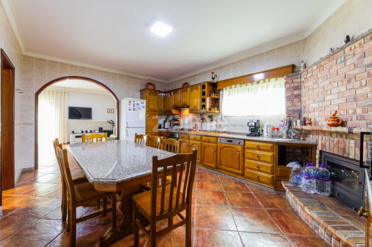 Moradia T6 para Venda em Tadim Foto 9