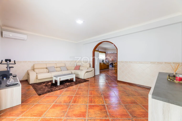 Moradia T6 para Venda em Tadim Foto 7