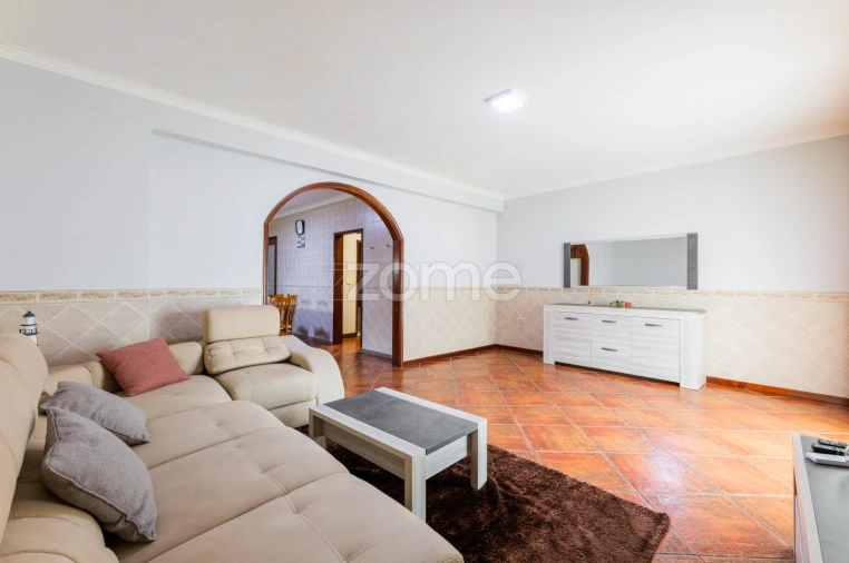 Moradia T6 para Venda em Tadim Foto 6