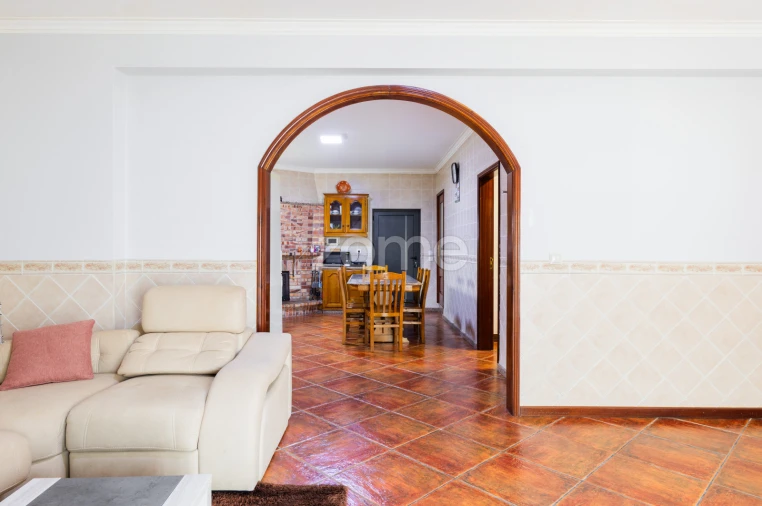 Moradia T6 para Venda em Tadim Foto 1