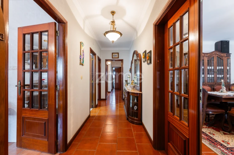 Moradia T6 para Venda em Tadim Foto 24